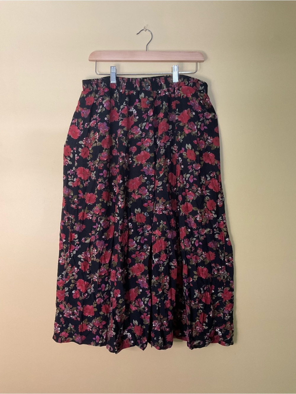 Katy D Women's Black Floral Maxi Skirt